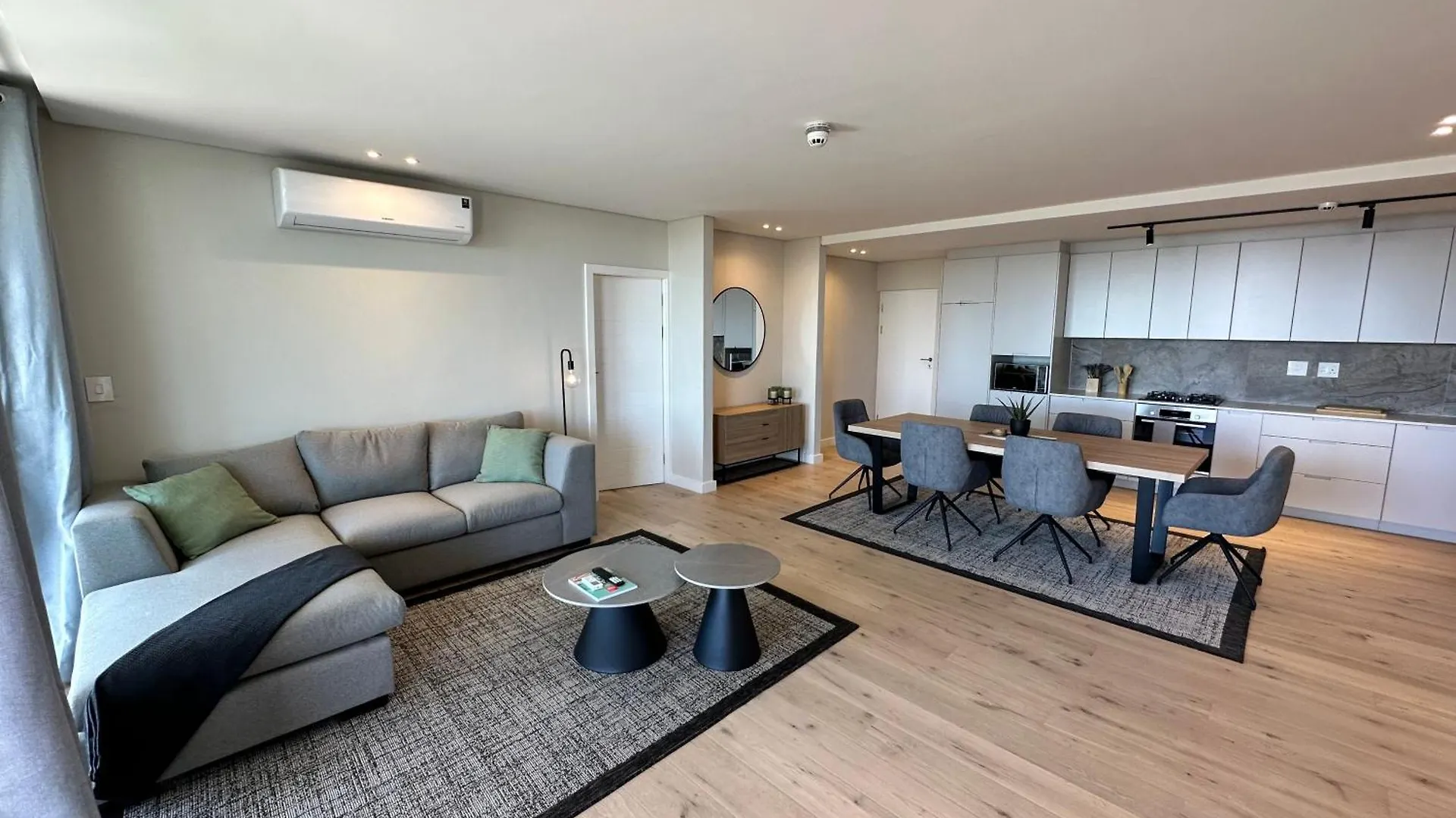 Newlands Peak 9Th Floor Penthouse Apartment Cape Town