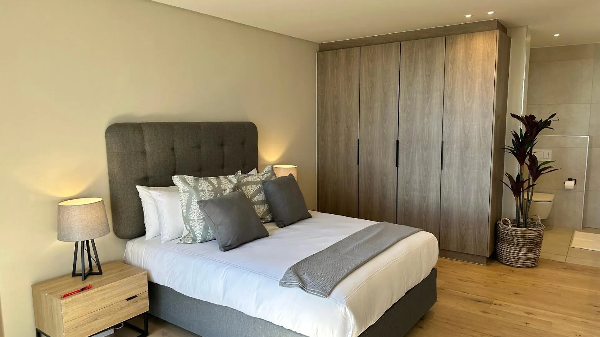 Newlands Peak 9Th Floor Penthouse Apartment Cape Town 0*,